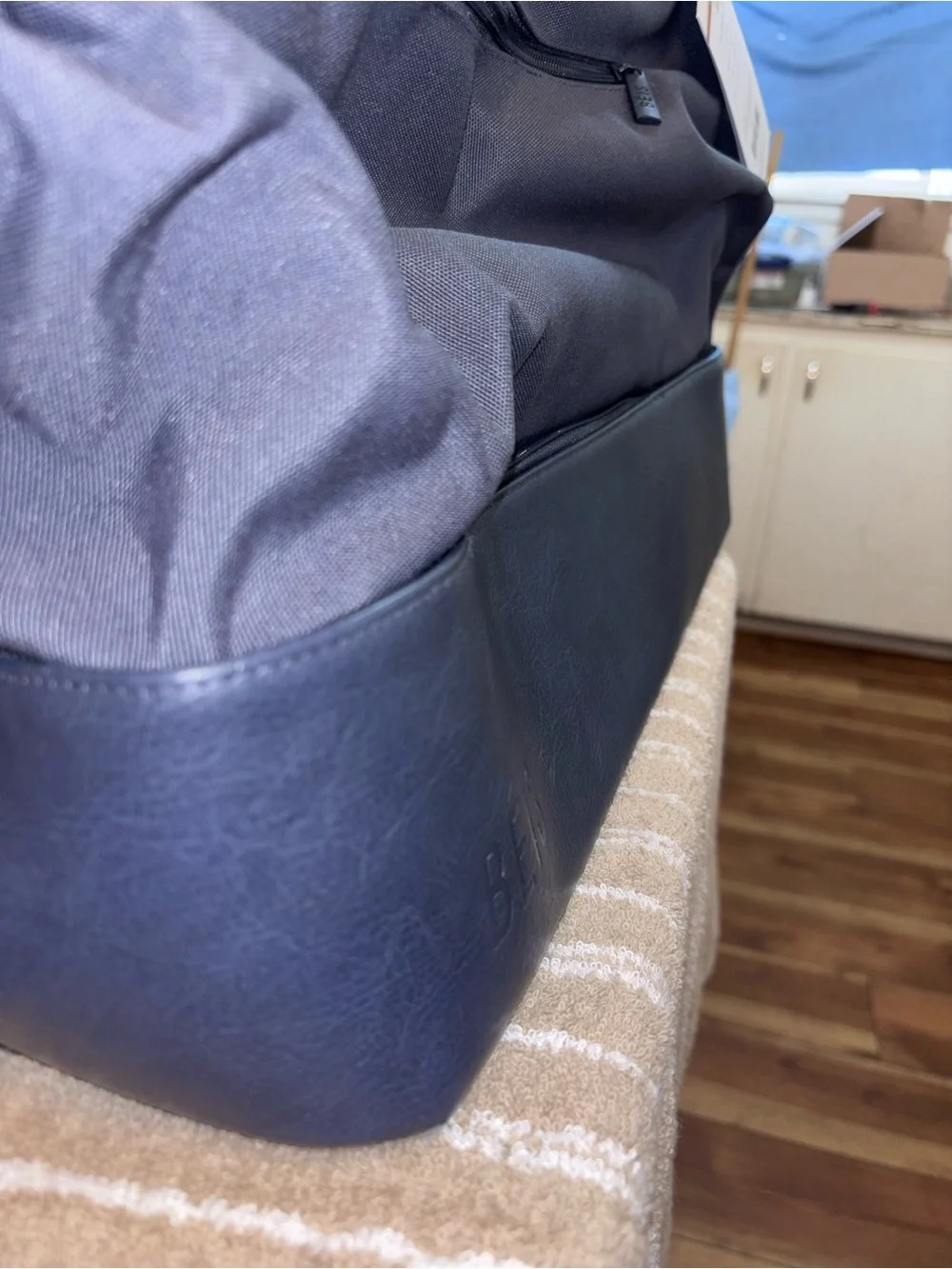 BEIS original navy weekender